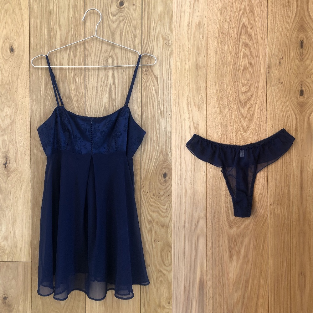NWOT Victoria's Secret Navy Blue Chemise & Panty